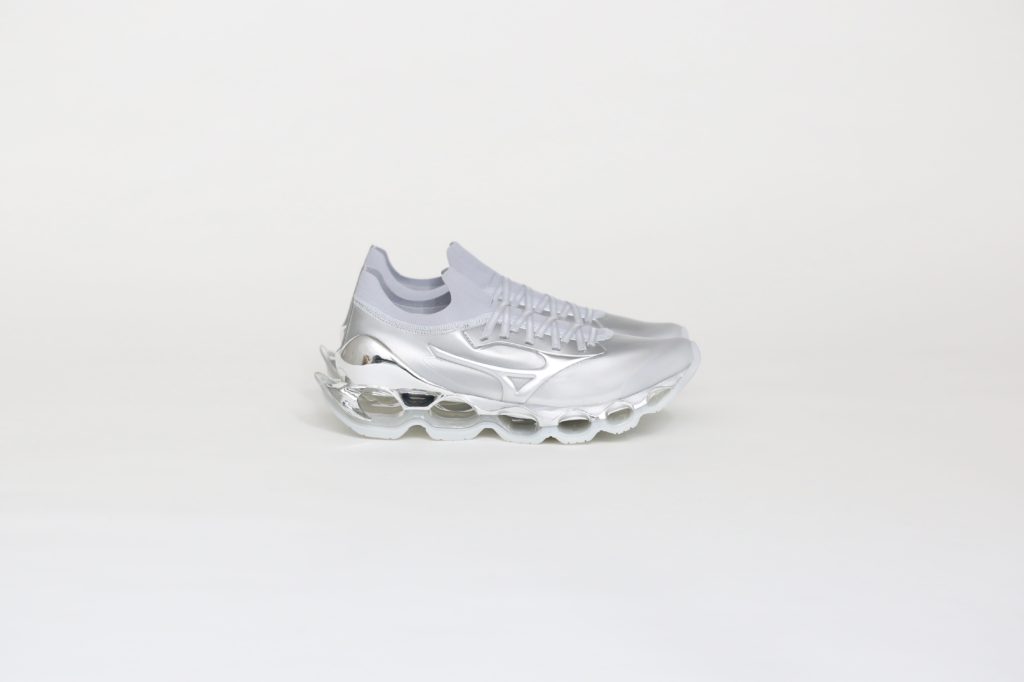 MIZUNO WAVE PROPHECY SORAYAMA 空山基