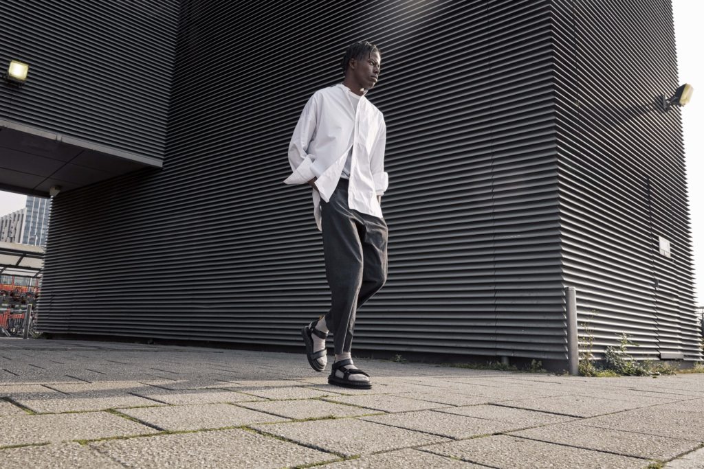 DR.MARTENS × SUICOKE コラボレーションサンダル