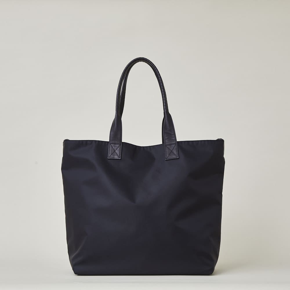 cornelian taurus by daisuke Iwanaga