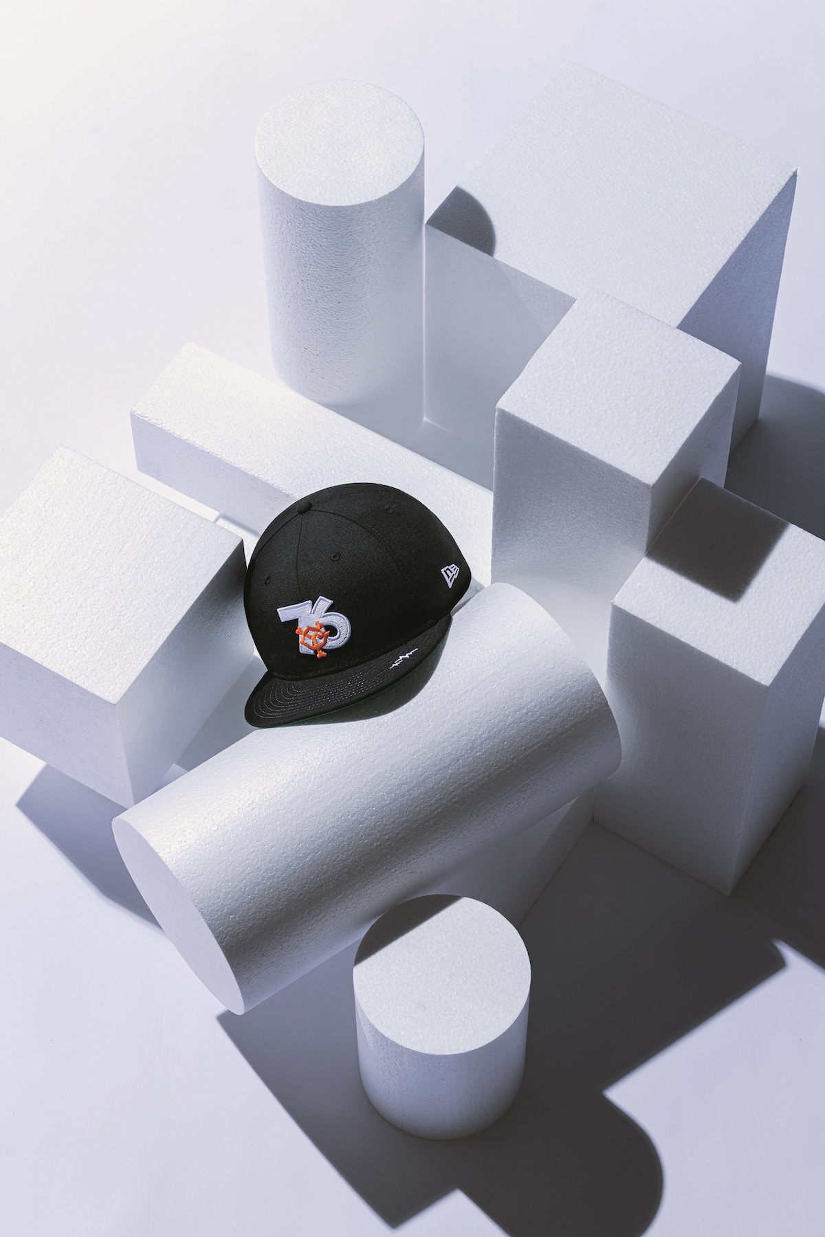 読売ジャイアンツ × WHIZLIMTED × New Era®