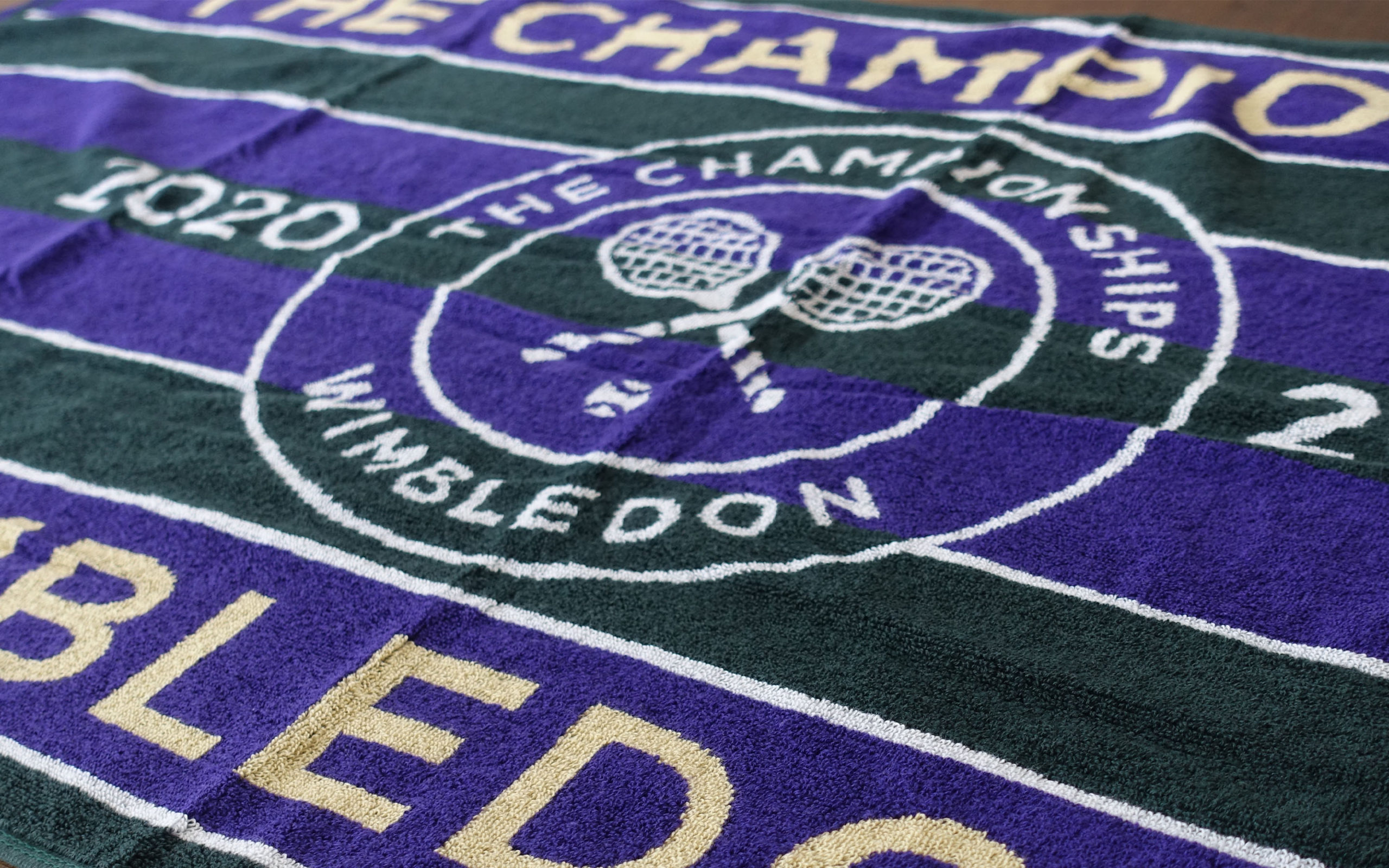 幻の大会となった ウィンブルドン 2020年大会の公式タオル | EDITORIAL