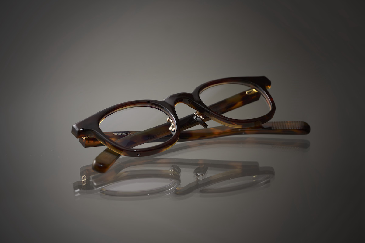 EYEVAN べっ甲 ラウンド型メガネ 箱ケース付属 EYEVAN べっ甲 ラウンド