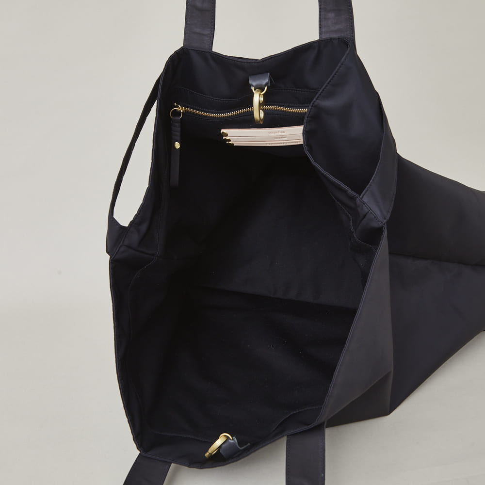 cornelian taurus by daisuke Iwanaga