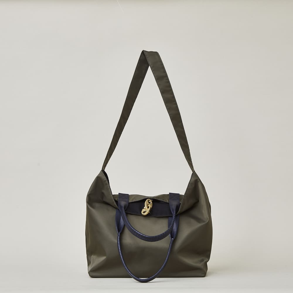 cornelian taurus by daisuke Iwanaga