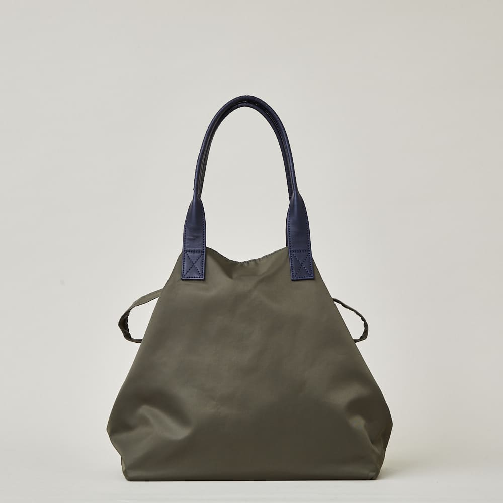 cornelian taurus by daisuke Iwanaga