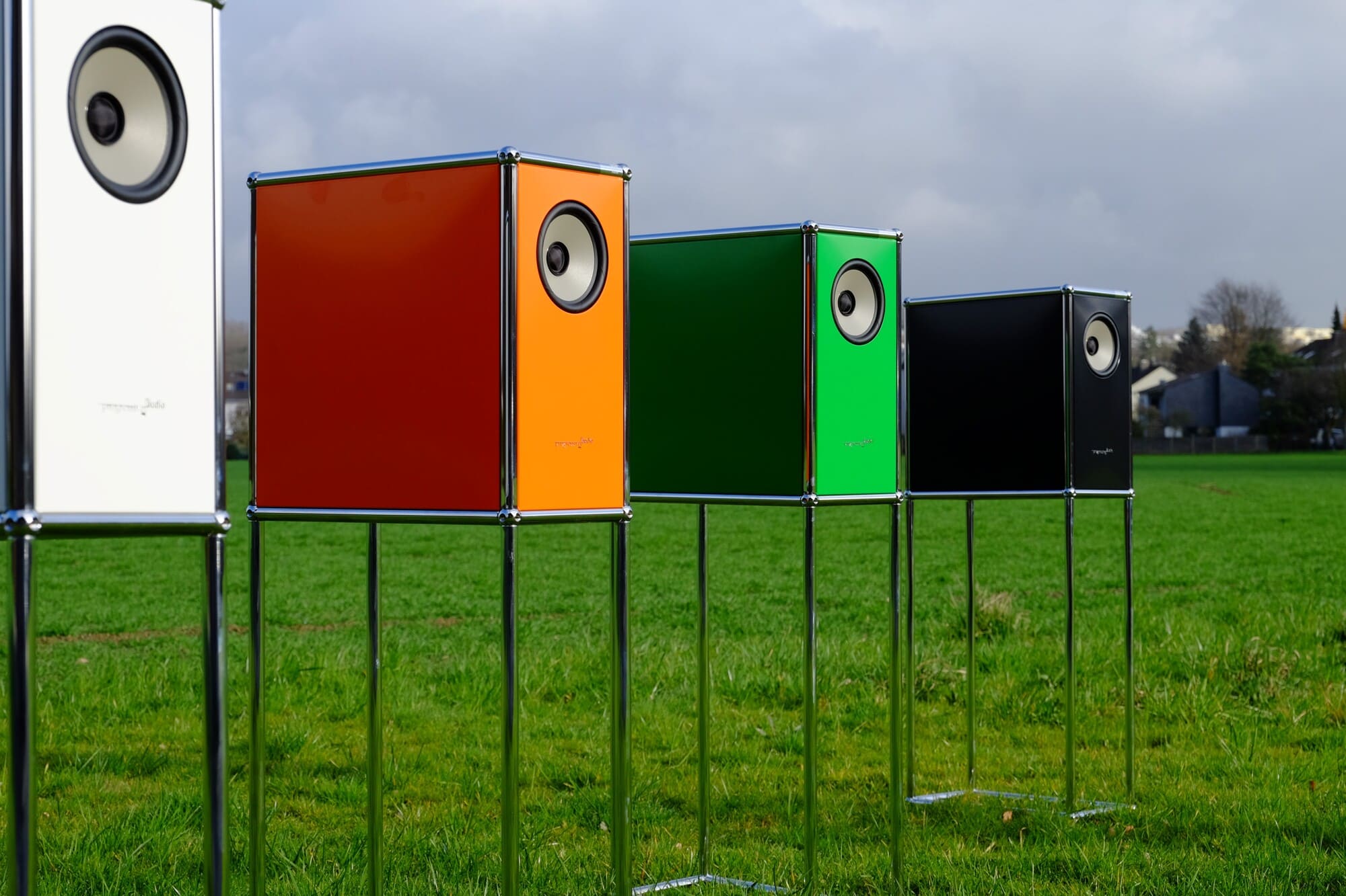 USMハラーと融合した、家具のような高級オーディオが発売に