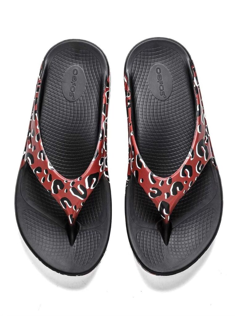 TAKAHIROMIYASHITATheSoloist. タカヒロミヤシタザソロイスト.　OOFOS ウーフォス サンダル