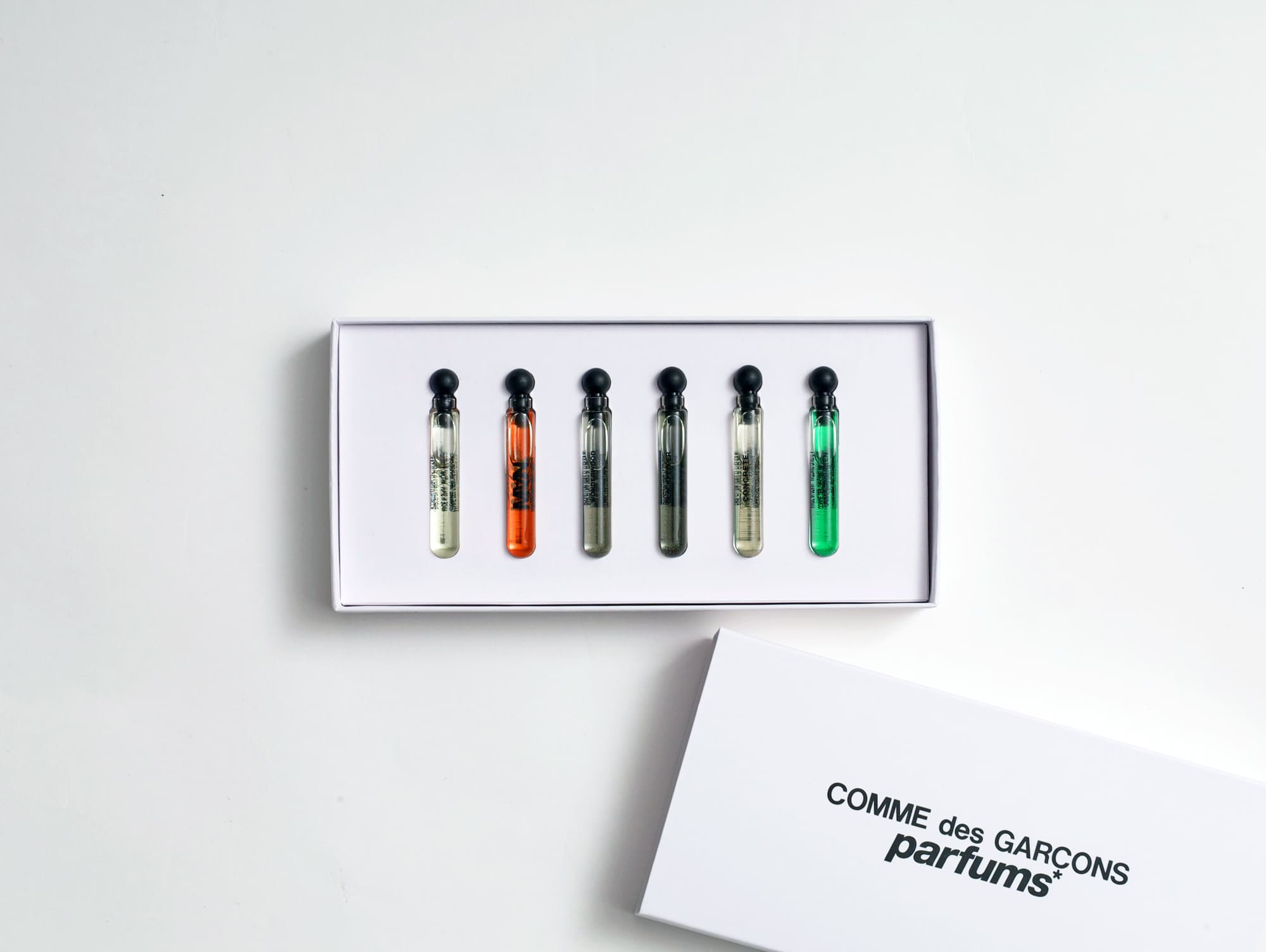 COMME des GARÇONS parfums コム デ ギャルソン パルファム 香水