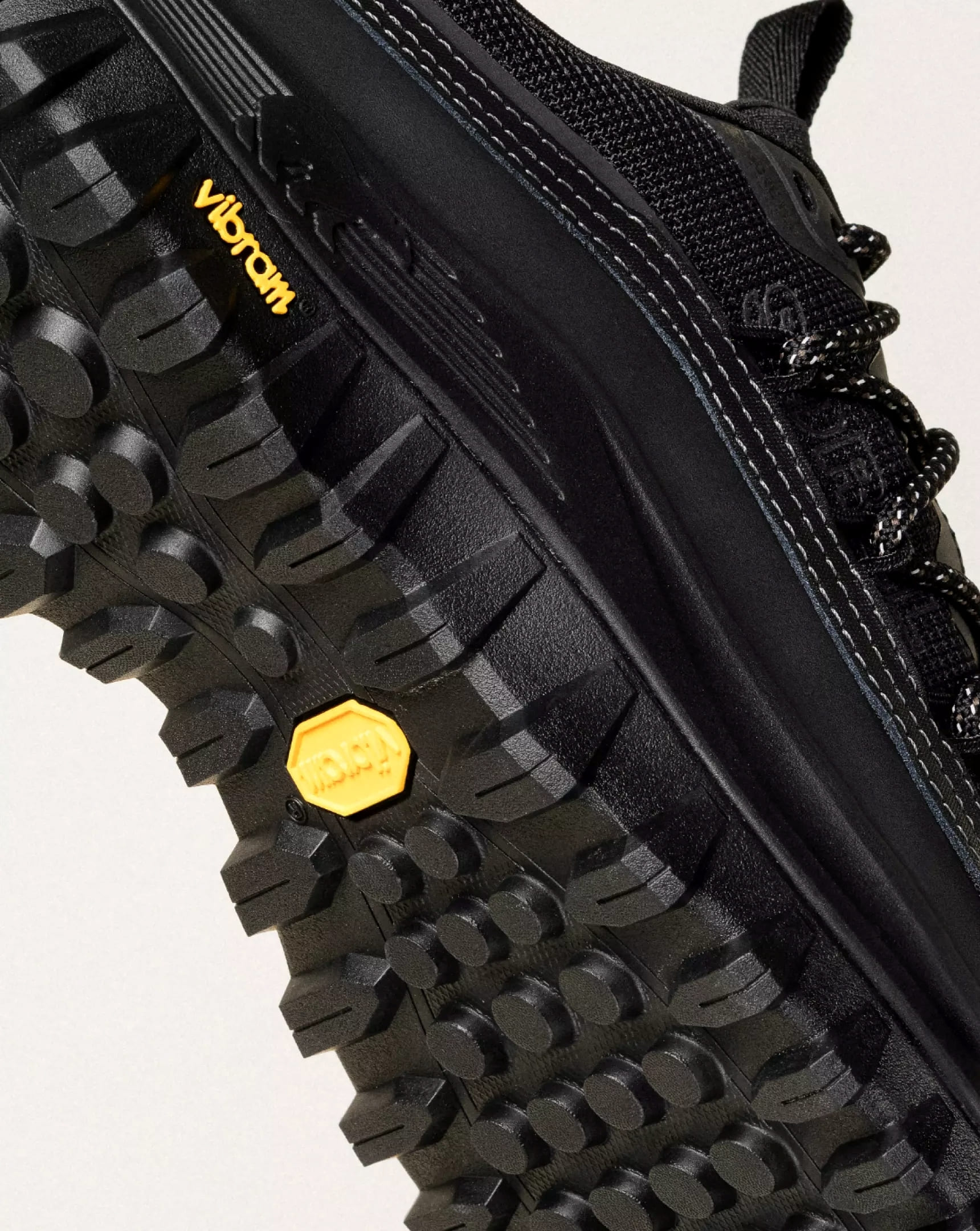 SOREL ソレル CALLSIGN HORIZON LOW GTX