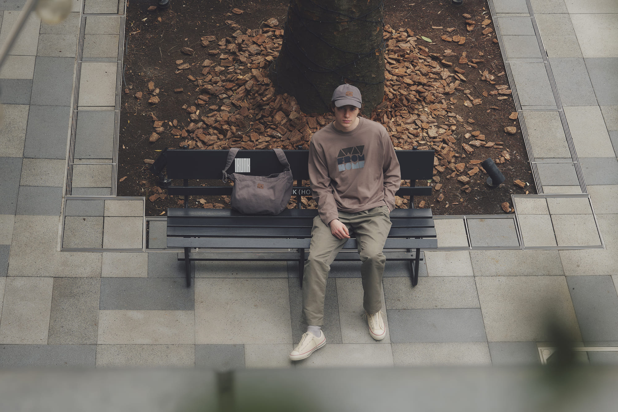 nonnative ノンネイティブ TRUNK（HOTEL）CAT STREET AWAY FROM HOME