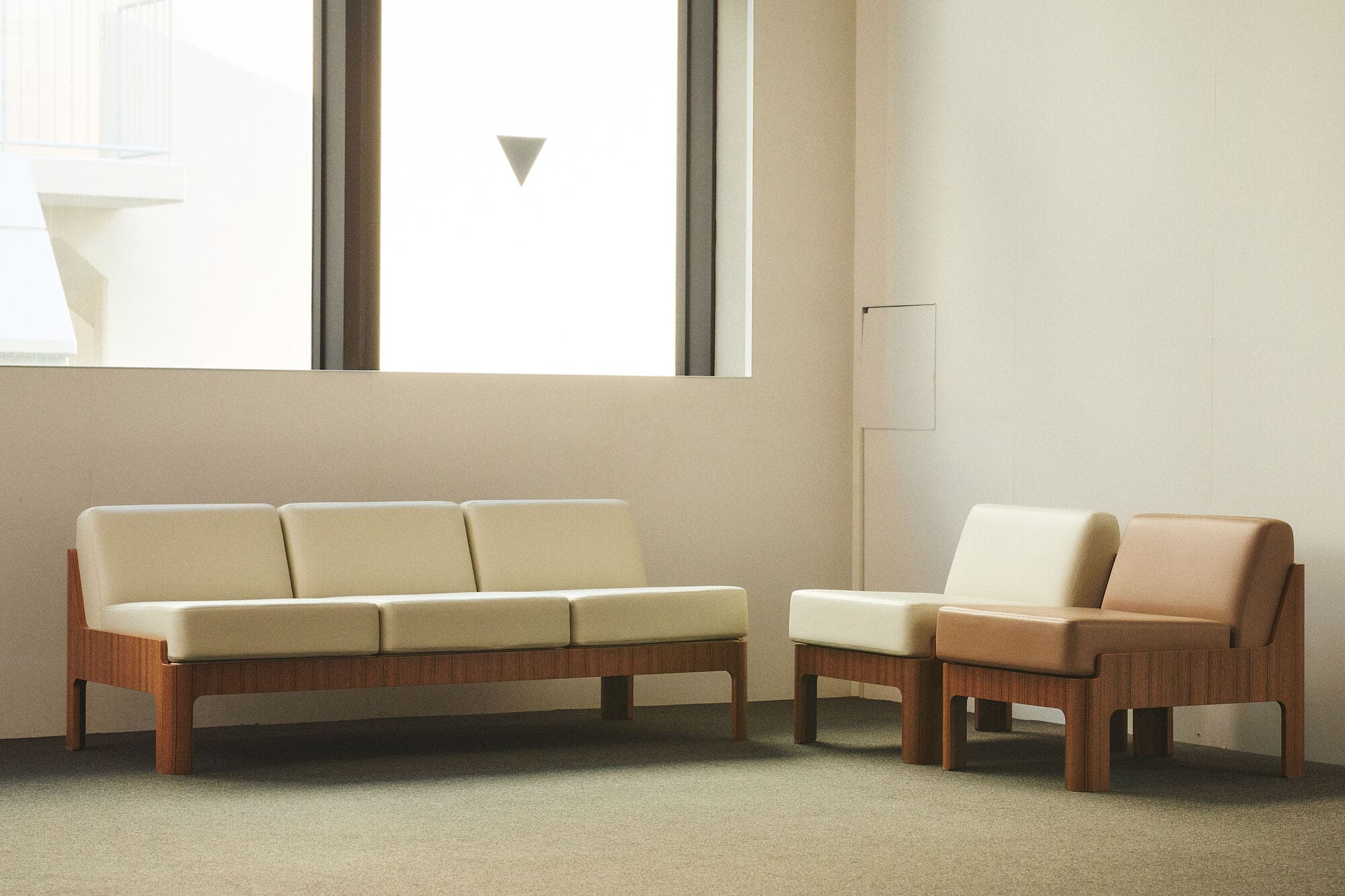 天童木工　HAROSHI YAECA 服部哲弘 服部恭子 ALMOSTBLACK 中嶋峻太 Perfume かしゆか